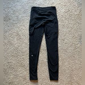 Black Lululemon yoga pants -4